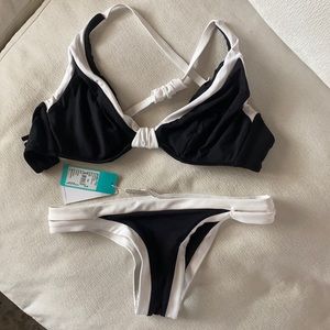 NWT seafolly block party black and white swimsuit